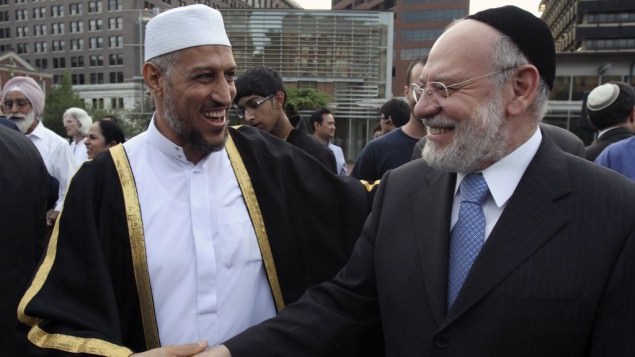 More Muslims than Jews in US by 2050, Pew Study Shows